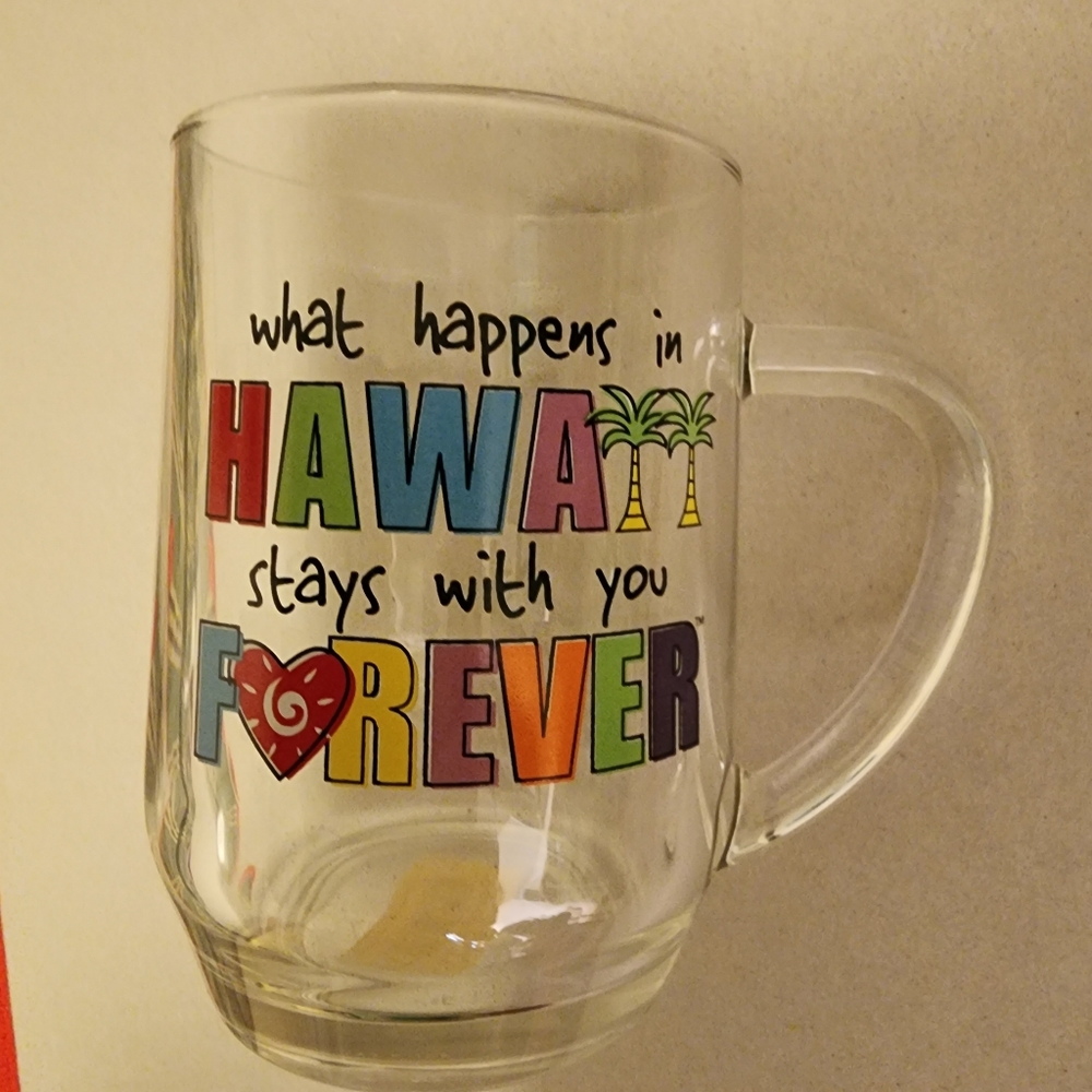 Island Heritage glass Hawaii mugs
